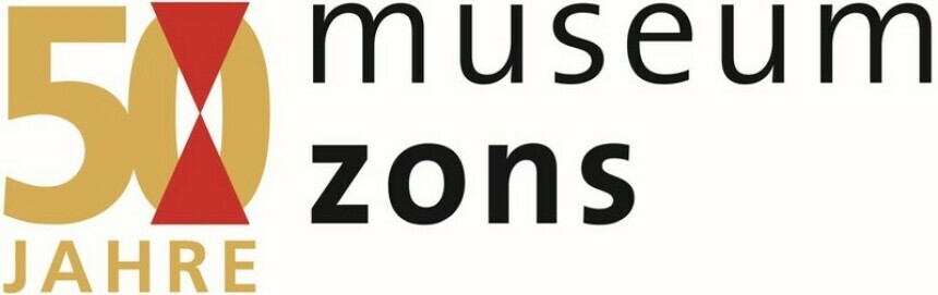Goldenes Logo des 50-jährigen Jubiläums des Kreismuseums Zons